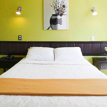 Hotel Plaza Tacna Pokoj fotografie